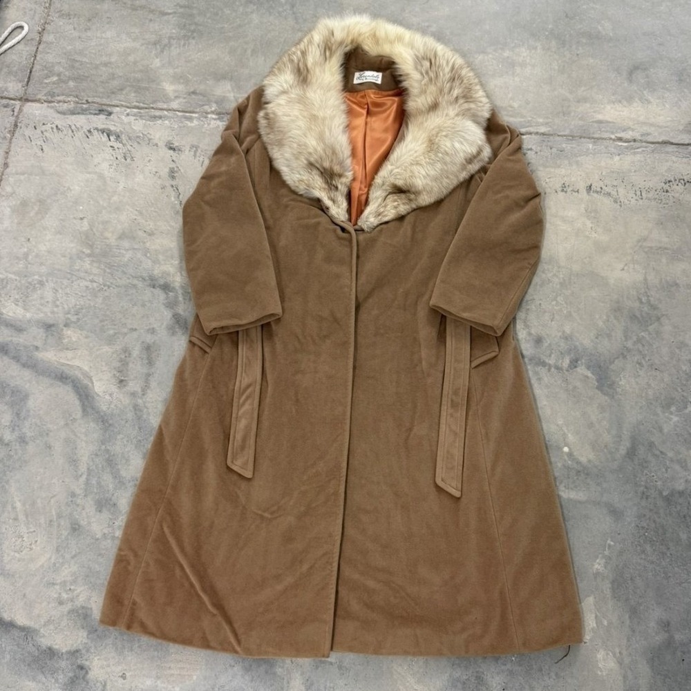 Vintage 60s lorendale‎ by bromleigh union made Tan Longline Coat Faux Fur Collar